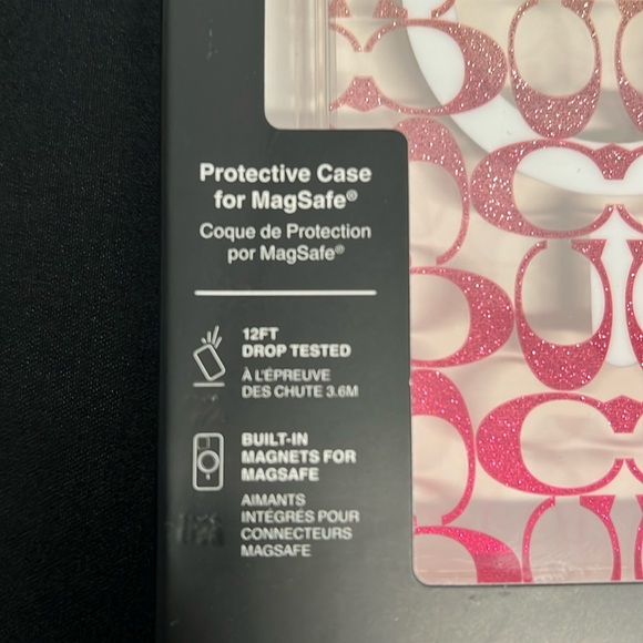 Coach | iPhone 15 Pro Max - Picture 4 of 6